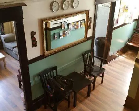 Main St Hostel-3